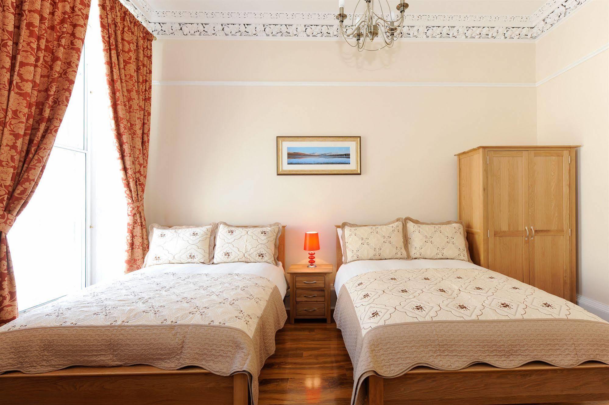 Edinburgh City Suites Экстерьер фото